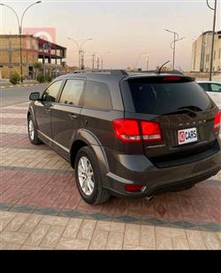 دودج جورني